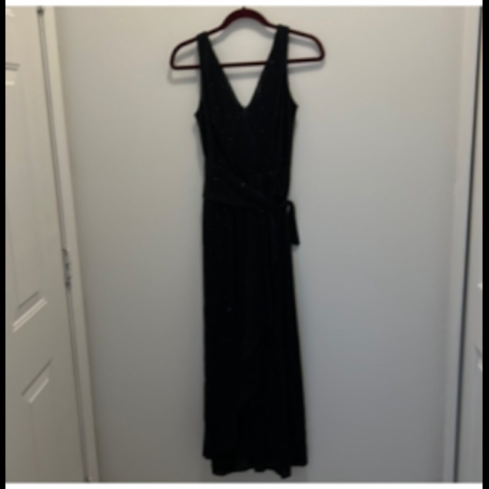 Betsey Johnson black sparkle sequin evening dress with ruffle v neck size 4